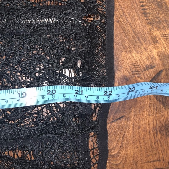 🌟SOLD🌟 Rebecca Taylor Lace Top 🦋 - Picture 5 of 5